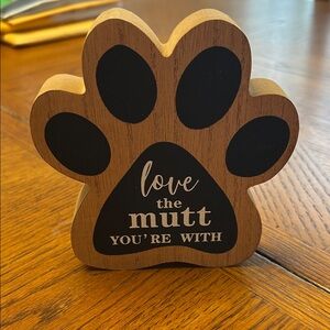 Wooden Paw Print Sign - Black & Natural